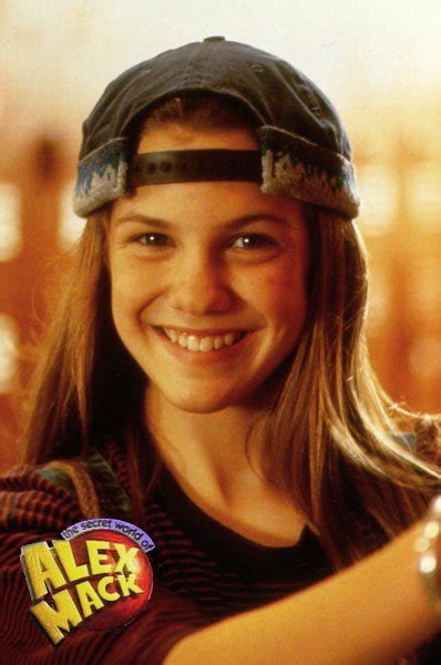 Lena Paul, Alex Mack